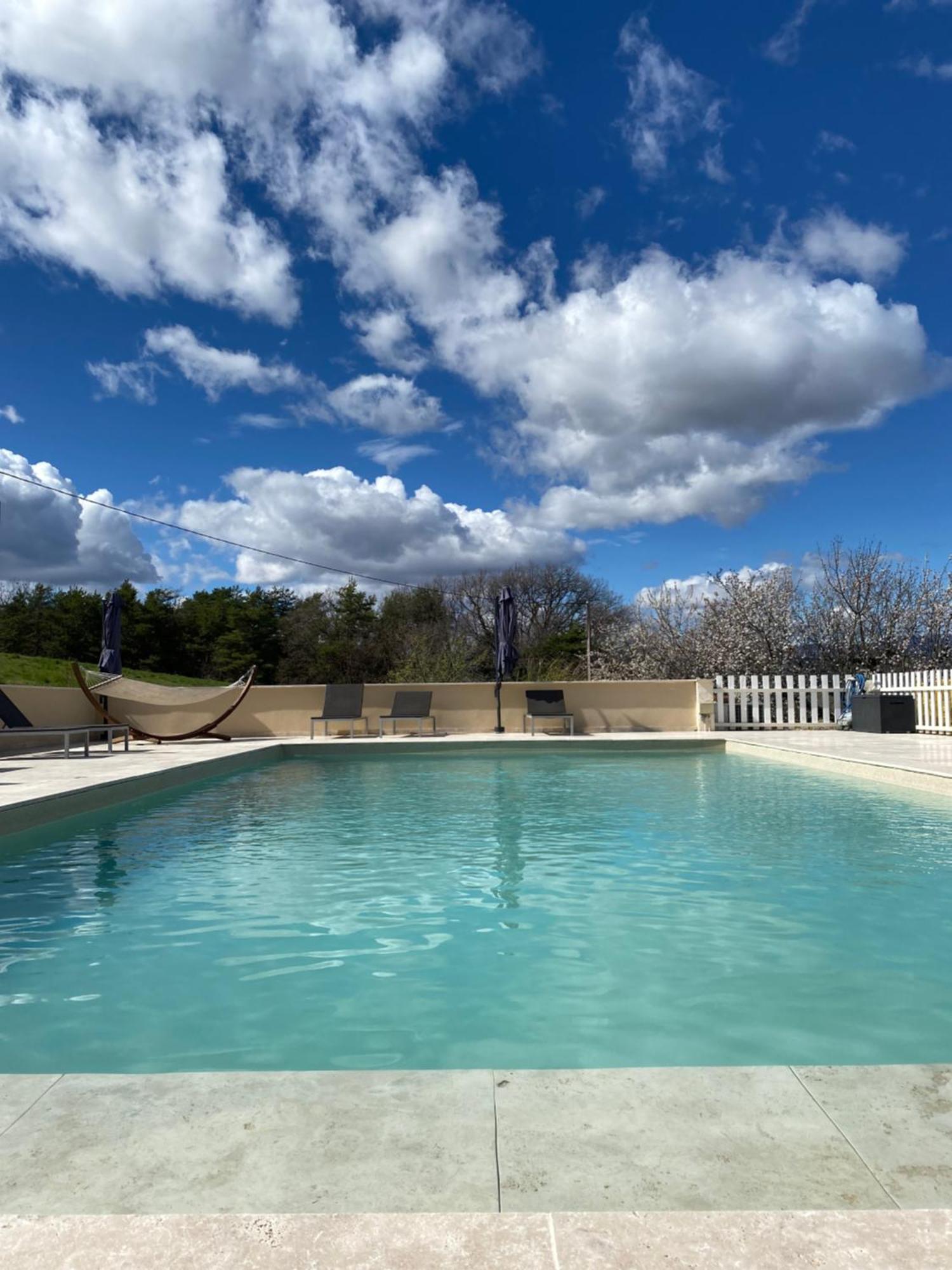 Niozelles La Magnanerie En Provenceヴィラ エクステリア 写真